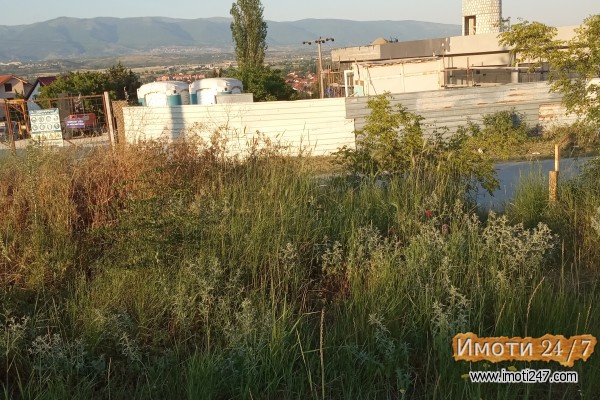 Се продава плац во Волково