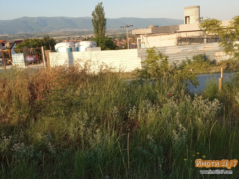 Се продава плац во Волково