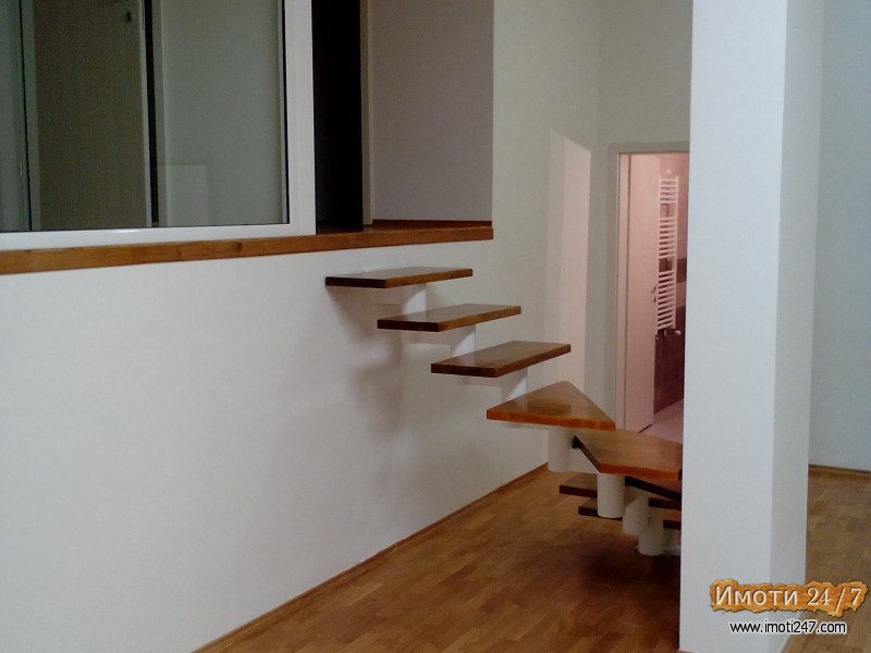 Се изнајмува деловен простор