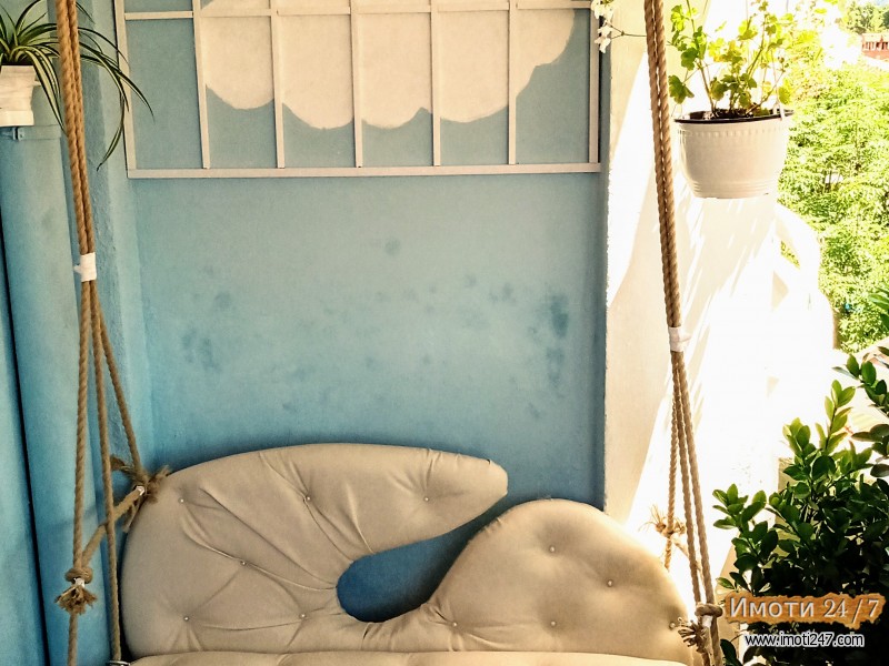 Se izdava apartman do ezerskiot kej