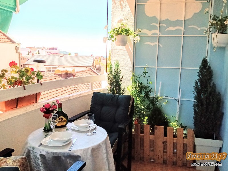 Se izdava apartman do ezerskiot kej