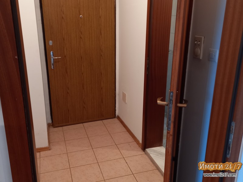 Se izdava garsonjera