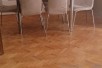 Se prodava stan vo novo lisice 80m2 na prvi sprat na dobra lokacija
