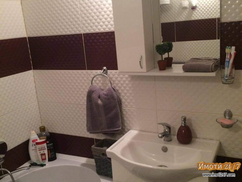 Prodava stan 60m2 renoviran