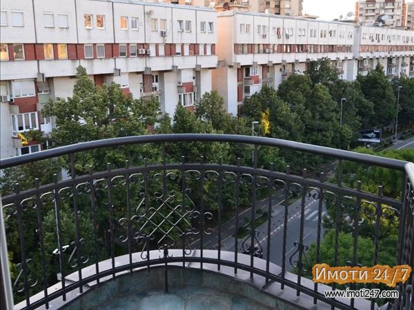 SE IZDAVA STAN VO STROG CENTAR NA SKOPJE