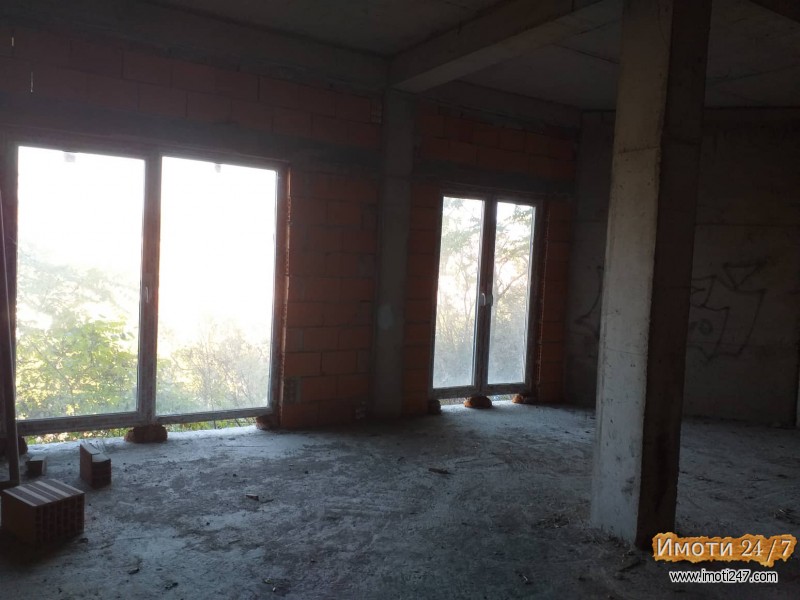 Prodavam kukja vo Nerezi 