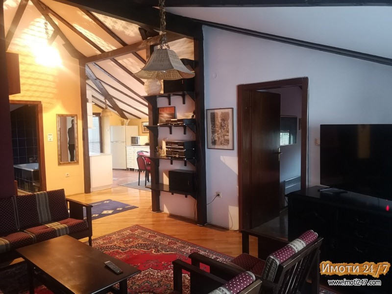 Trosoben stan vo Debar Maalo 61m2