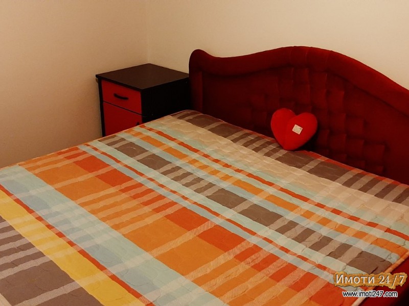 Trosoben stan vo Debar Maalo 61m2