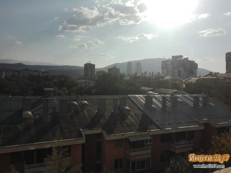 Продавам стан 91 м2 - Ново Лисиче