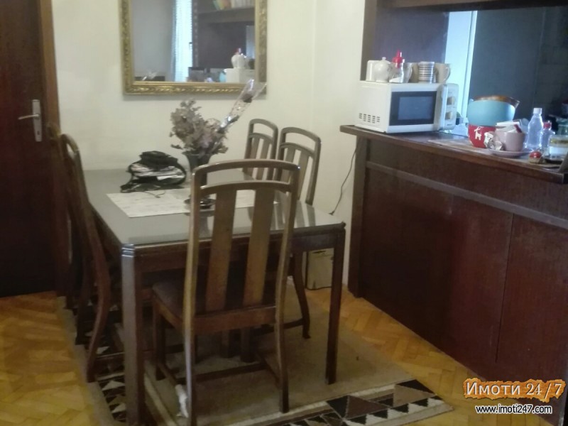Продавам стан 91 м2 - Ново Лисиче