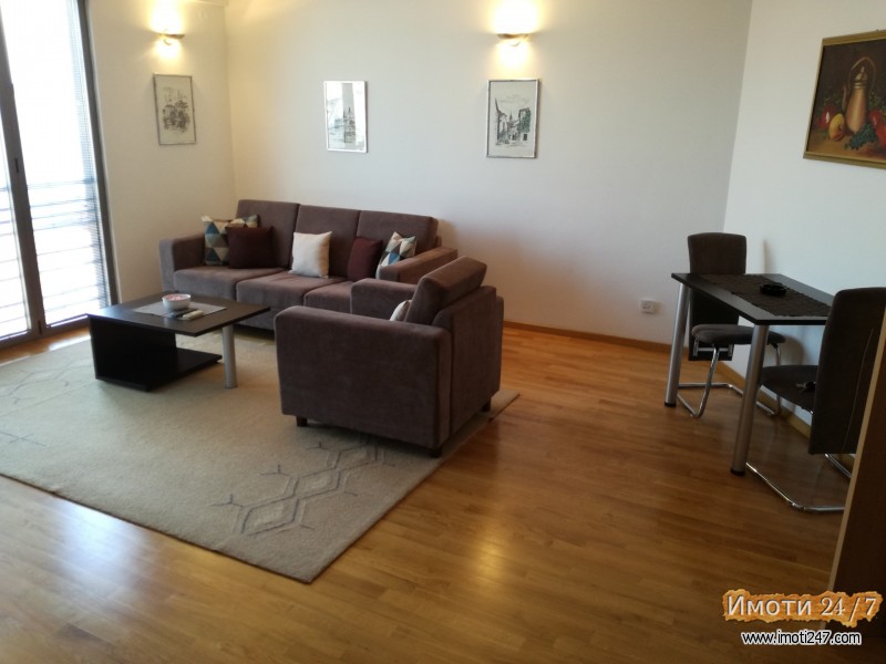 Stan od 40m2 vo Debar maalo vo nova zgrada kompletno namesten se izdava