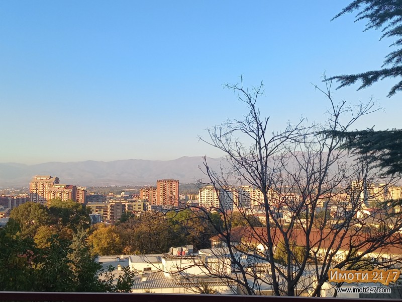 Stan na Vodno so vistinsko uzivanje na tarasa i prekrasen pogled
