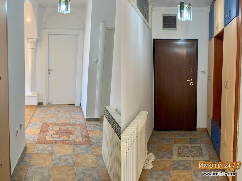 PRODAVAM STAN 110m² SKOPJE-CENAR