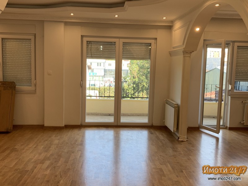 PRODAVAM STAN 110m² SKOPJE-CENAR