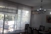 Se prodava
