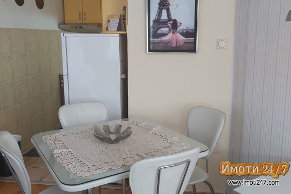 Се издава целосно наместен стан од 40 м2 реонски центар Аеродром
