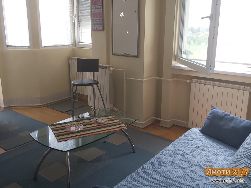 Се издава целосно наместен стан од 40 м2 реонски центар Аеродром