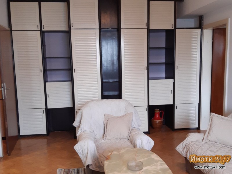 Se iznajmuva stan vo karpos  Leptokarija 