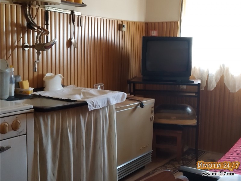 Продавам 3 собен стан во Прилеп