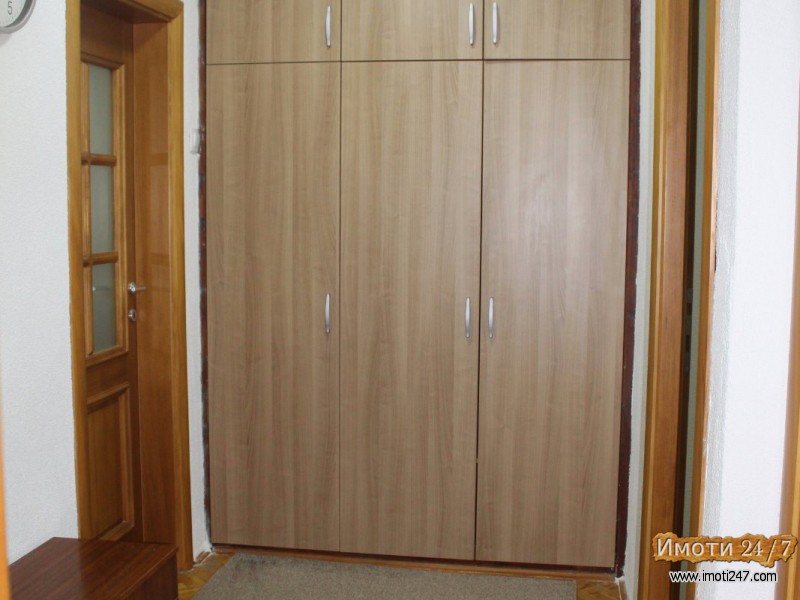 СЕ ИЗДАВА СТАН ВО КАРПОШ 4