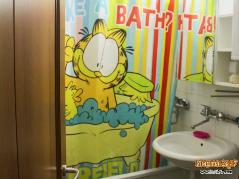 СЕ ИЗДАВА СТАН ВО КАРПОШ 4