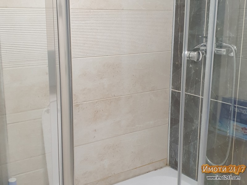 KOmpletno namesten stan so dve spalni sobi kompletna kujnabalkon so prekrasen pogled  WiFi sopst