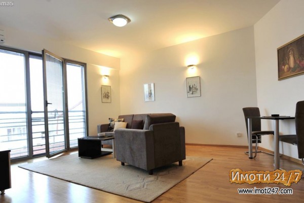 Izdavam vo Debar maalo kaj Broz cafe nov namesten stan od 40m2