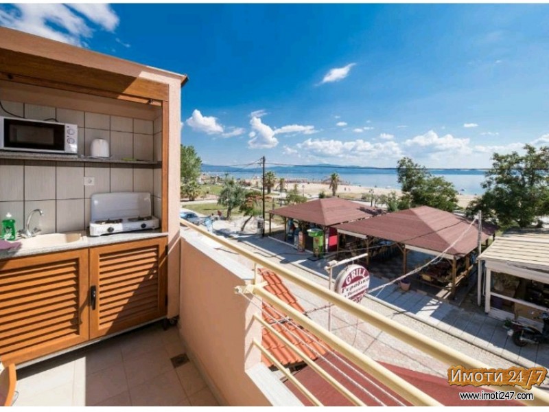 Се продава хотел Неа Потидеа Халкидики со 18 соби