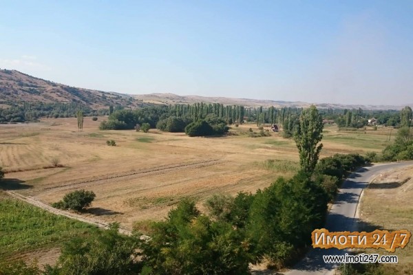 Se prodava plac vo Kumanovo