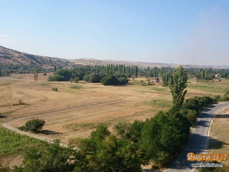 Se prodava plac vo Kumanovo