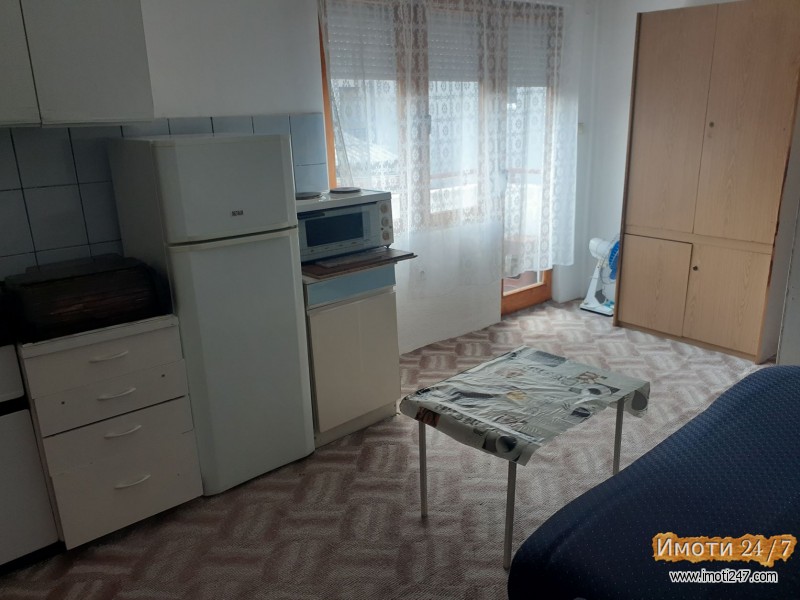 Се издава Гарсоњера во Козле