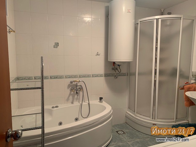 Се издава спрат од куќа во козле кај канела