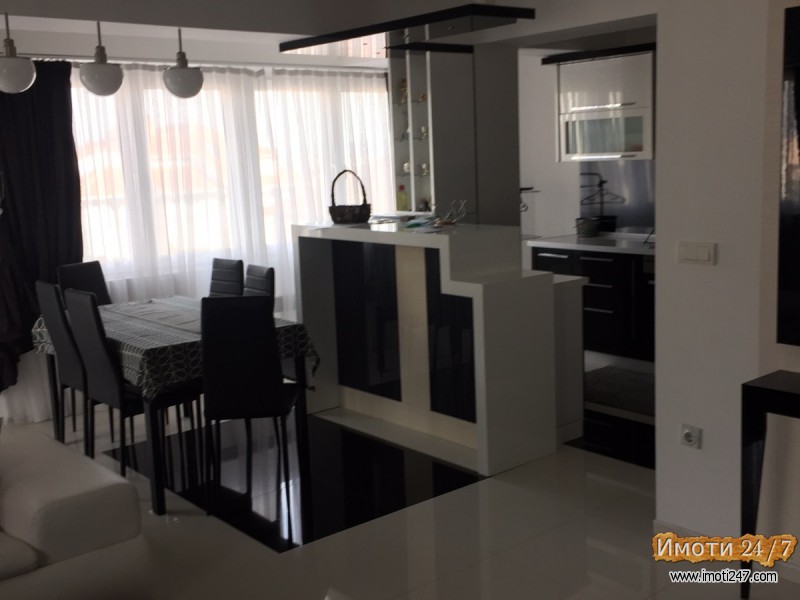 Crnice 145m2 5soben ekskluziven stan