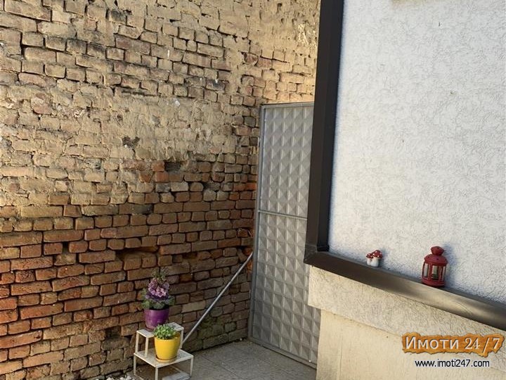 Stan od 38m2 i dvor 25m2 vo Kisela Voda pozadi Vero