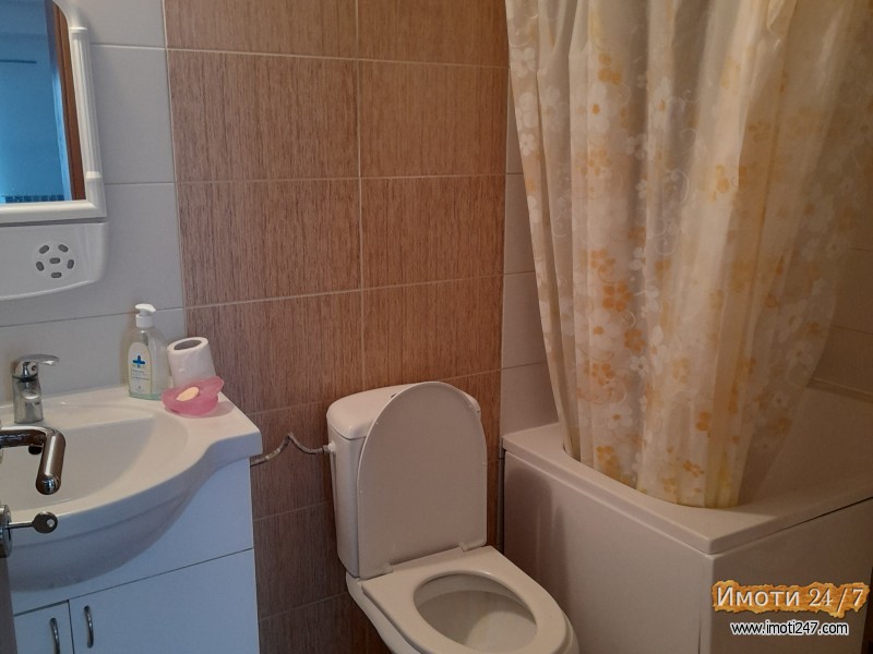 Se izdava garsonjwra