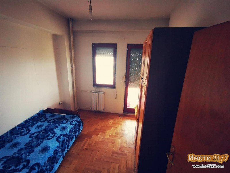 Stan so tri spalni sobi kaj Get kafe Aerodom