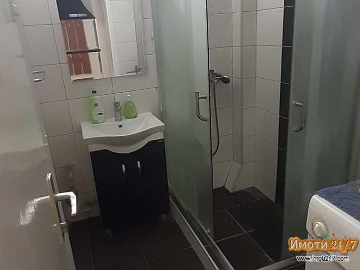 Се издава стан на Плоштад Македонија