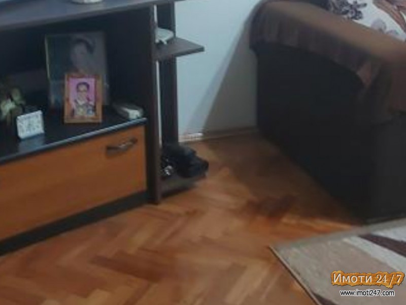 Продавам стан во Кисела Вода