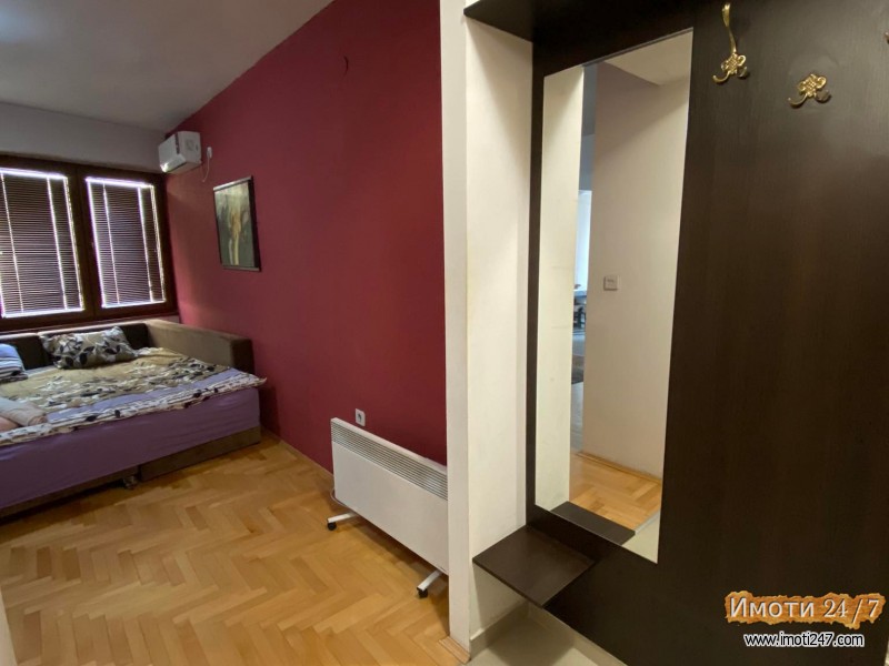Se izdava stan za kratok i dneven prestoj 