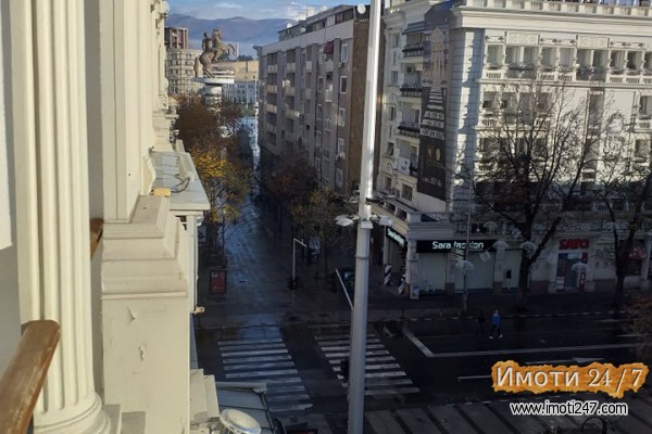 Izdavam stan vo strog centar na ul Makedonija