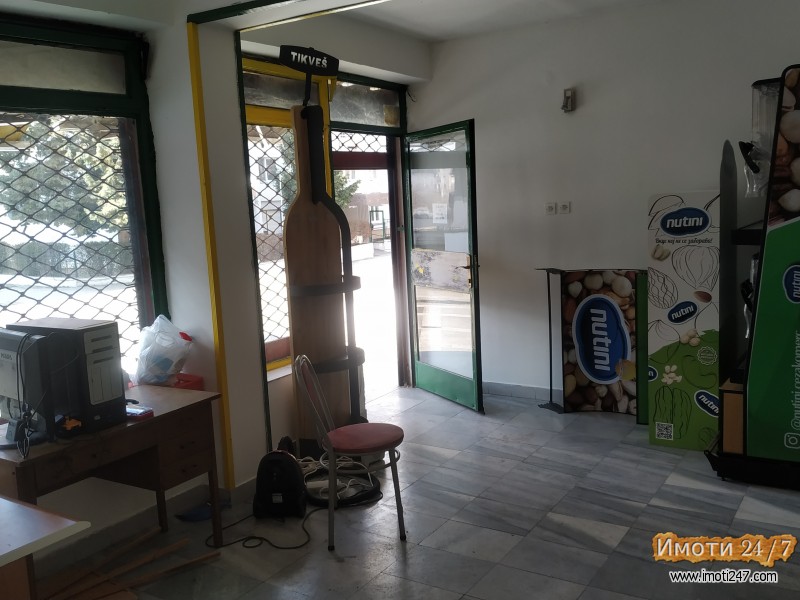 Izdavam dukjan na frekfentna lokacija vo Novo Lisice