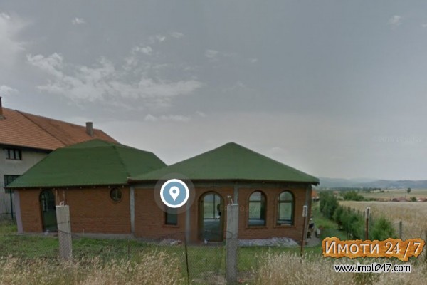 Se izdava prostor so izgraden objekt za kancalarija vo Kumanovo naselba karpos pozadi restoran Famil