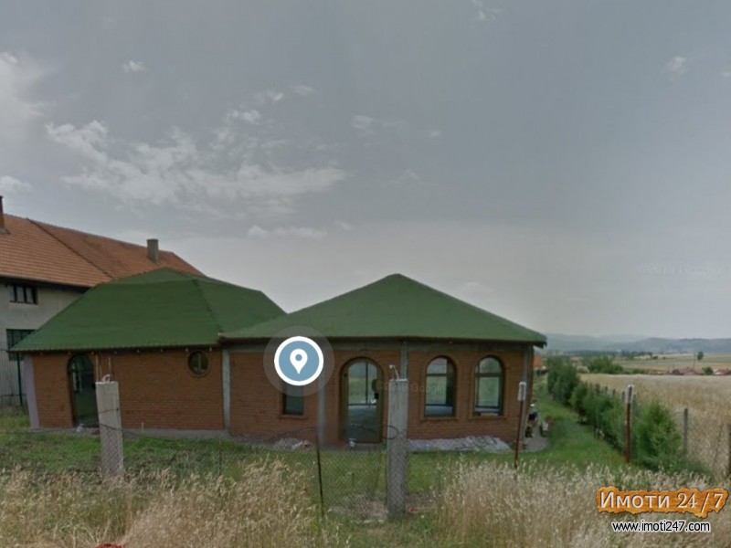 Se izdava prostor so izgraden objekt za kancalarija vo Kumanovo naselba karpos pozadi restoran Famil