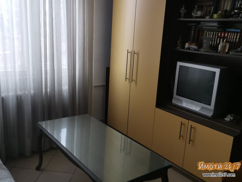 Се продава стан во Топанско Поле