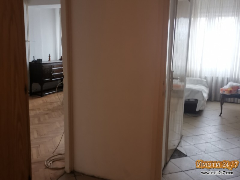 Се продава стан во Топанско Поле