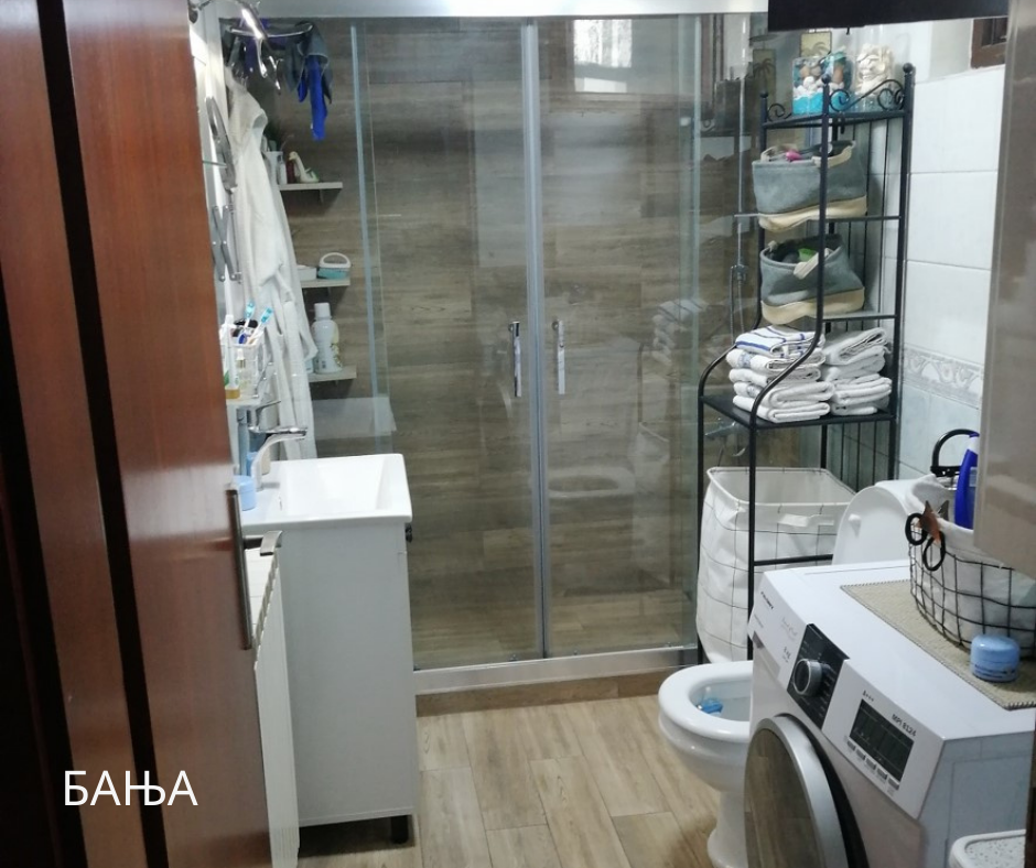 Одличен целосно реновиран стан во Капиштец 79 м2 со лифт и парно