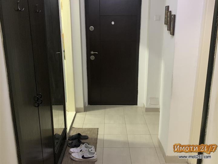 Renoviran stan so 3 spalni vo Karposh 1