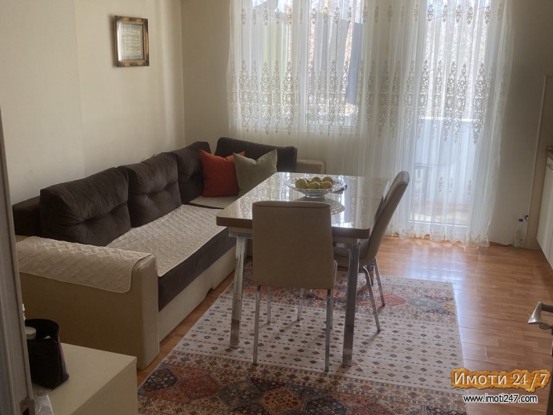  Se prodava stan vo cair so vkupna povrsina od 77m2