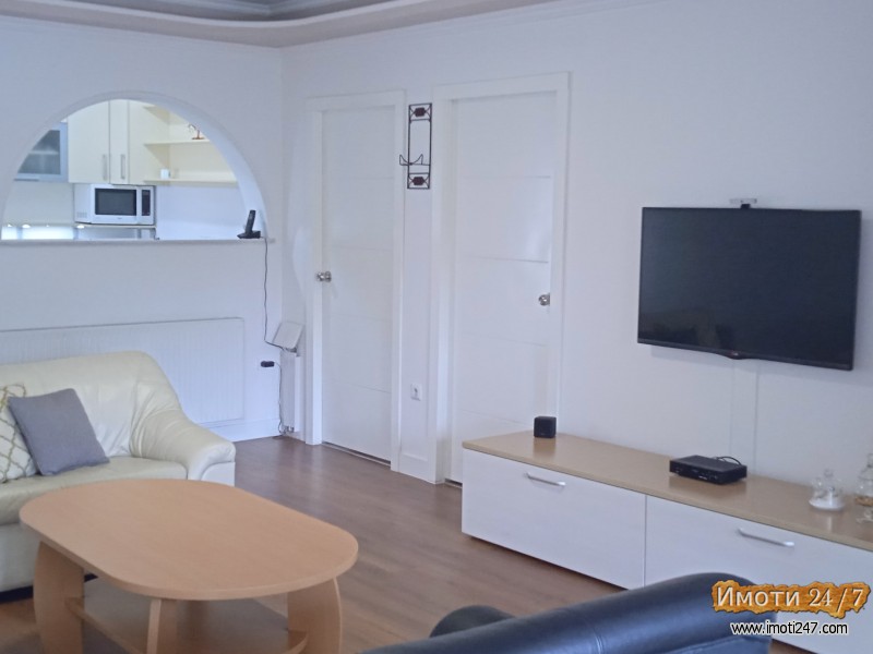Se prodava kuka vo Jurumleri