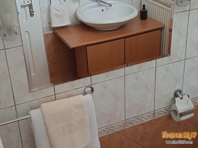 Se prodava kuka vo Jurumleri